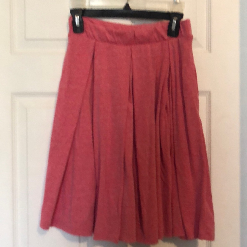 Heathered pink pleated lularoe skirt